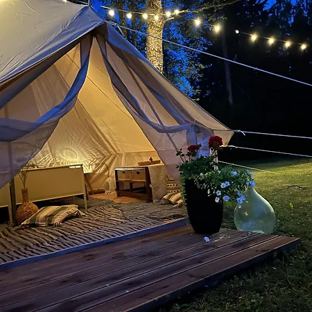 Veskimaee Muhu Island Külalistemaja