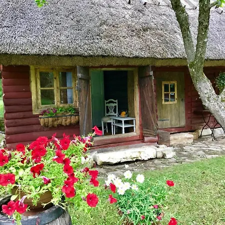 Veskimaee Muhu Island Guest house