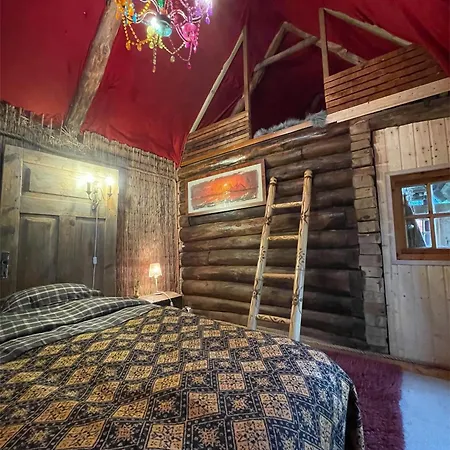 Veskimaee Muhu Island Guest house